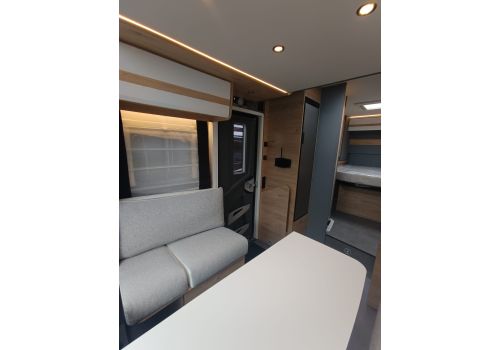 Autocaravana Perfilada DETHLEFFS Just Camp T 7052 DBL Nueva en Venta
