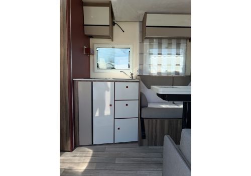 Autocaravana Perfilada ROLLER TEAM Kronos 267 TL Spring Edition Nueva en Venta