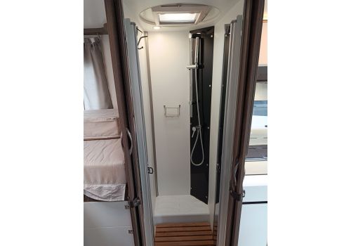 Autocaravana Integral BENIMAR Amphitryon 967 de Ocasión