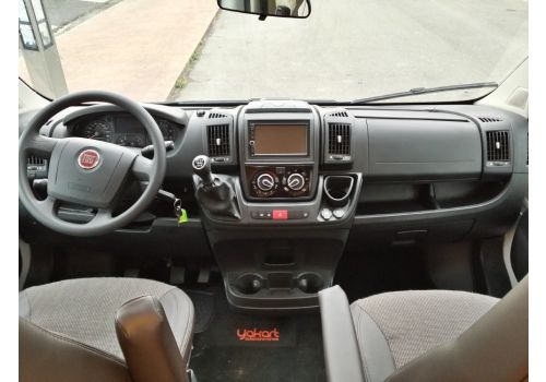Autocaravana Perfilada SUNLIGHT T 68 modelo 2016 de Ocasión