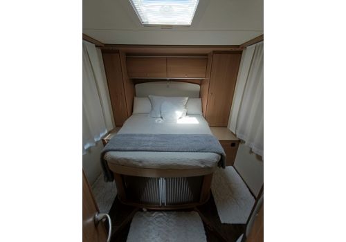 Autocaravana Perfilada BURSTNER Ixeo 734 de Ocasión