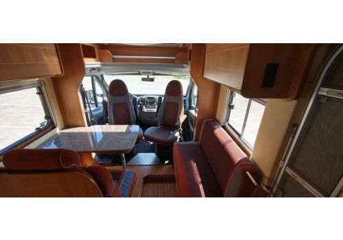 Autocaravana Perfilada DETHLEFFS Globe 4 T6401 de Ocasión