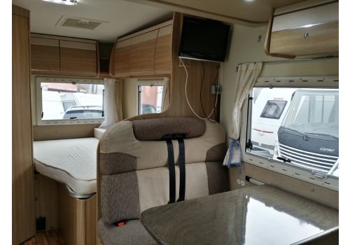 Autocaravana Perfilada ELNAGH T-loft 310 de Ocasión