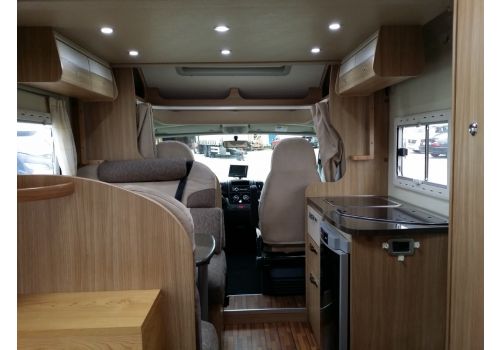 Autocaravana Perfilada ELNAGH T-loft 310 de Ocasión