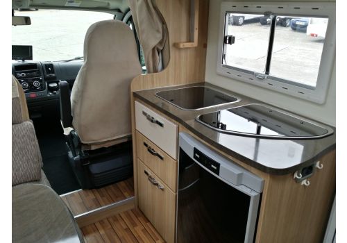 Autocaravana Perfilada ELNAGH T-loft 310 de Ocasión