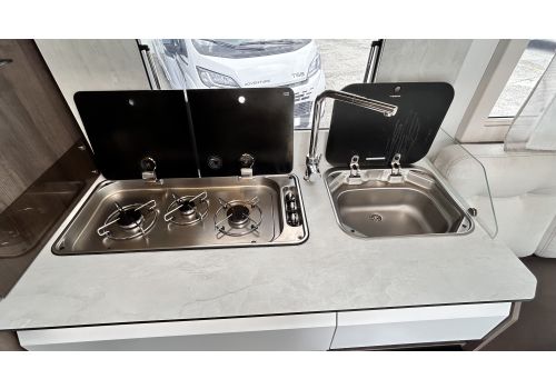 Autocaravana Integral BENIMAR Amphitryon 997 de Ocasión