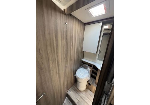 Autocaravana Perfilada ROLLER TEAM Kronos 265 TL Nueva en Venta