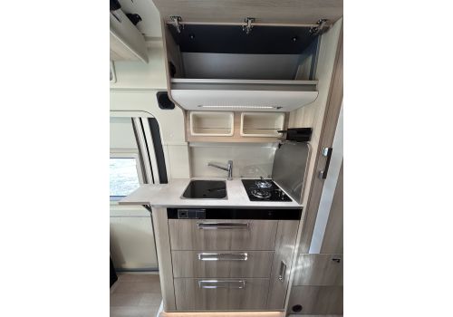 Furgoneta Cámper DREAMER Dreamer Family Van Select modelo 2024 de Ocasión