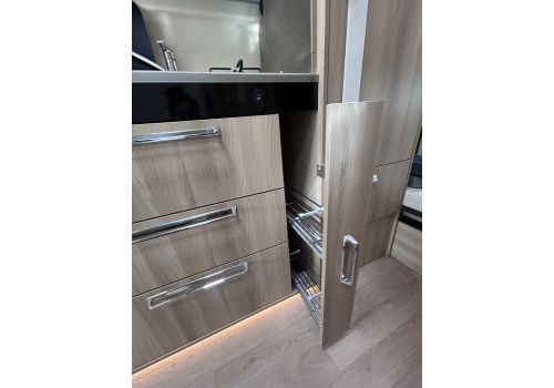 Furgoneta Cámper DREAMER Dreamer Family Van Select modelo 2024 de Ocasión