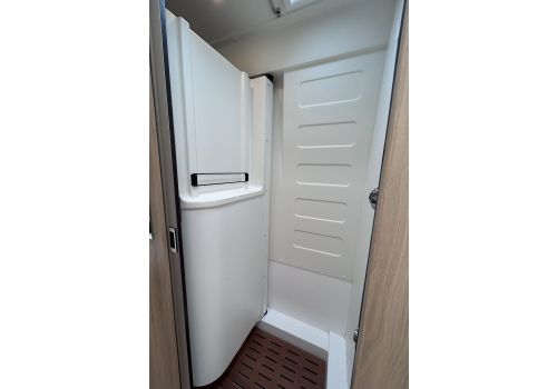 Furgoneta Cámper DREAMER Dreamer Family Van Select modelo 2024 de Ocasión