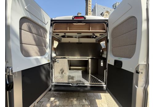 Furgoneta Cámper RAPIDO V64 Nueva en Venta