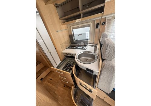 Autocaravana Integral HYMER B 680 MC de Ocasión