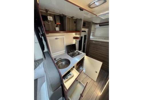 Autocaravana Perfilada ROLLER TEAM Kronos 274 TL Nueva en Venta