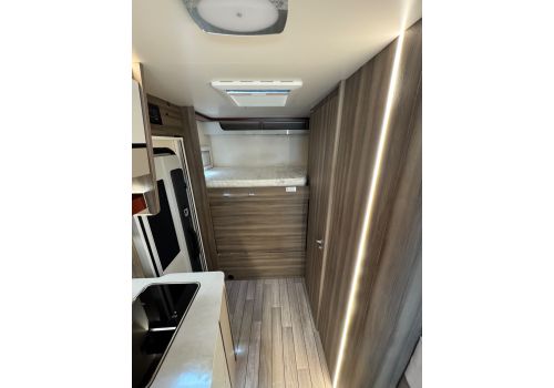 Autocaravana Perfilada ROLLER TEAM Kronos 274 TL Nueva en Venta