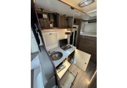 Autocaravana Capuchina ROLLER TEAM Kronos 274 TL Nueva en Venta