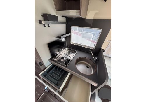 Autocaravana Perfilada ROLLER TEAM Zefiro 266 TL Power Edition Nueva en Venta