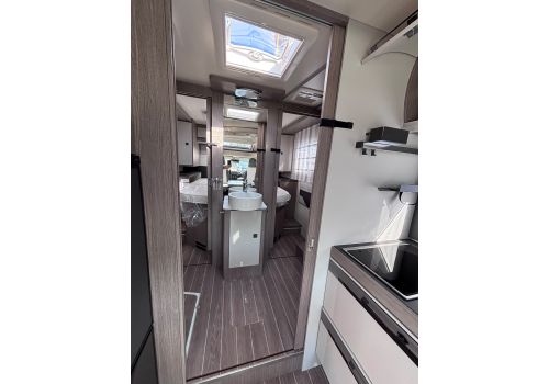 Autocaravana Perfilada ROLLER TEAM Zefiro 266 TL Power Edition Nueva en Venta