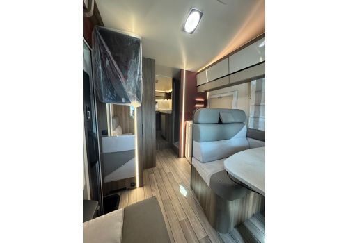 Autocaravana Capuchina ROLLER TEAM Kronos 284 M de Ocasión