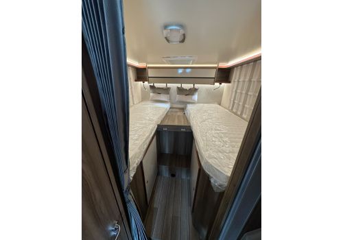 Autocaravana Capuchina ROLLER TEAM Kronos 284 M de Ocasión