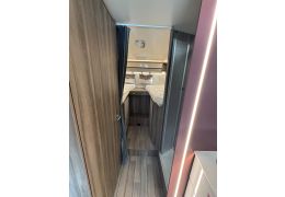 Autocaravana Capuchina ROLLER TEAM Kronos 284 M Nueva en Venta