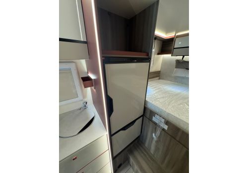 Autocaravana Perfilada ROLLER TEAM Kronos 298 TL Nueva en Venta