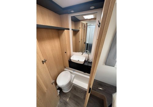 Autocaravana Integral SUNLIGHT I 69 L Adventure Nueva en Venta