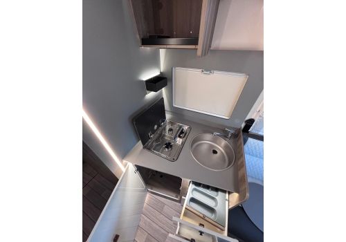 Autocaravana Perfilada ROLLER TEAM Kronos 267 TL Black Edition Nueva en Venta