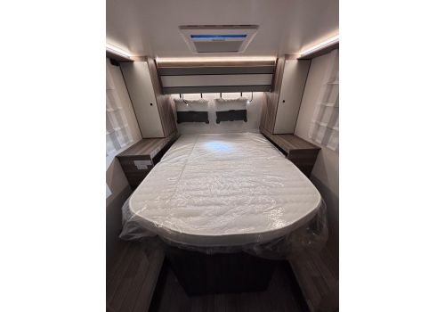 Autocaravana Perfilada ROLLER TEAM Kronos 267 TL Black Edition Nueva en Venta