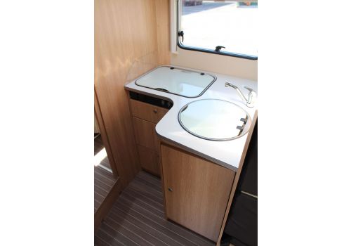 Autocaravana Perfilada SUNLIGHT T-69 L de Ocasión