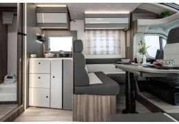 Autocaravana Perfilada ROLLER TEAM Kronos 288TL Black Edition Nueva en Venta