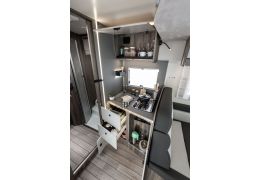 Autocaravana Perfilada ROLLER TEAM Kronos 288TL Black Edition Nueva en Venta
