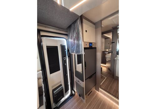 Autocaravana Perfilada ROLLER TEAM Zefiro 266 TL Nueva en Venta