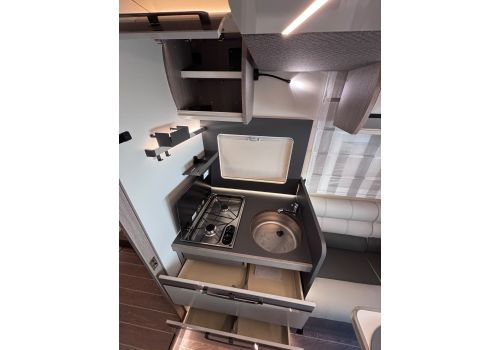 Autocaravana Perfilada ROLLER TEAM Zefiro 266 TL Nueva en Venta