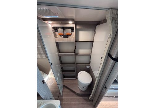Autocaravana Perfilada ROLLER TEAM Zefiro 266 TL Nueva en Venta