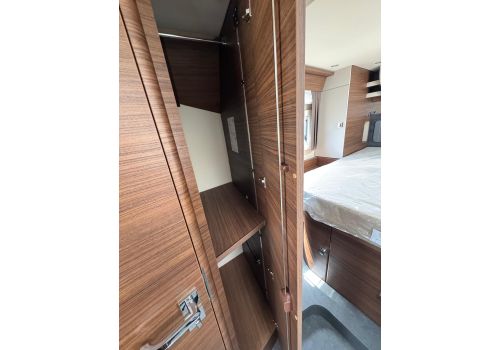 Autocaravana Integral CARTHAGO Chic C-Line I 5.0 L QB Nueva en Venta