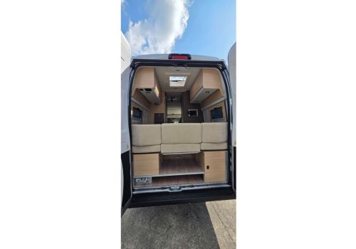 Furgoneta Cámper DREAMER Living Van Nueva en Venta