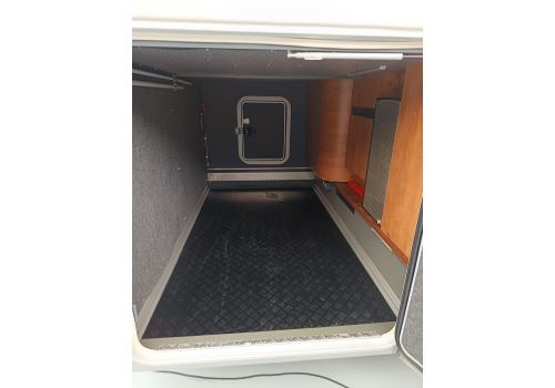 Autocaravana Integral CARTHAGO Chic C-Line XL 5.8 Q de Ocasión