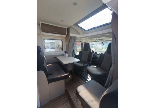 Autocaravana Perfilada ETRUSCO T 6900 QB de Ocasión