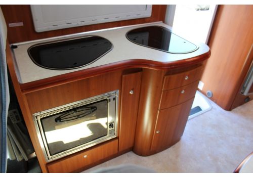 Autocaravana Perfilada MOBILVETTA P81 de Ocasión