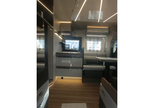 Autocaravana Perfilada ROLLER TEAM Zefiro 267 TL Nueva en Venta