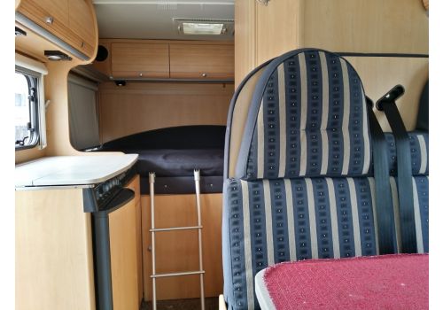 Autocaravana Perfilada DETHLEFFS Globebus T-1 de Ocasión