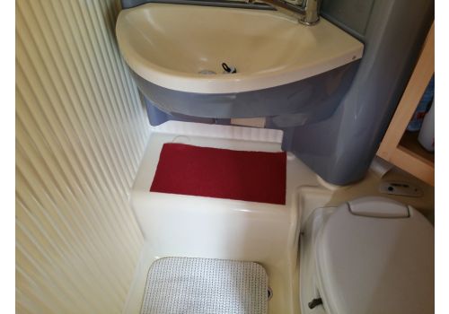 Autocaravana Perfilada DETHLEFFS Globebus T-1 de Ocasión