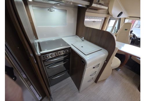 Autocaravana Integral MC LOUIS Nevis 875 de Ocasión