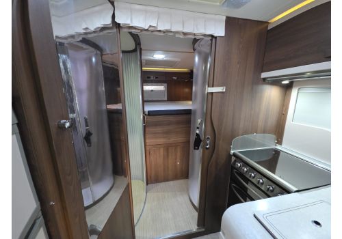 Autocaravana Integral MC LOUIS Nevis 875 de Ocasión