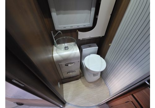 Autocaravana Integral MC LOUIS Nevis 875 de Ocasión