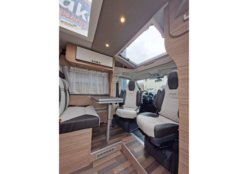 Autocaravana Perfilada WEINSBERG R57 de Ocasión