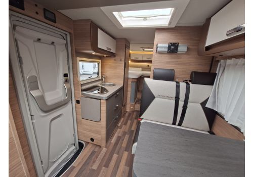 Autocaravana Perfilada WEINSBERG R57 de Ocasión