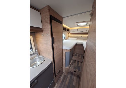 Autocaravana Perfilada WEINSBERG R57 de Ocasión