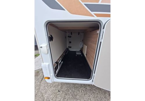 Autocaravana Perfilada WEINSBERG R57 de Ocasión