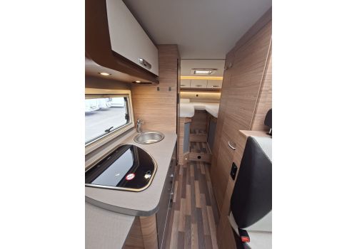 Autocaravana Perfilada WEINSBERG R57 de Ocasión